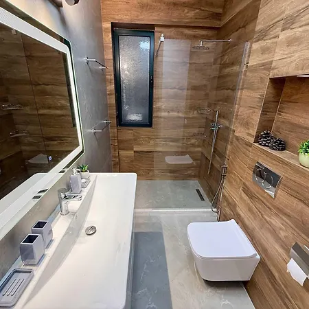 Apartament Roof Breeze Golem (Tirana)