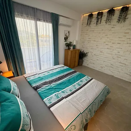 Apartament Roof Breeze *