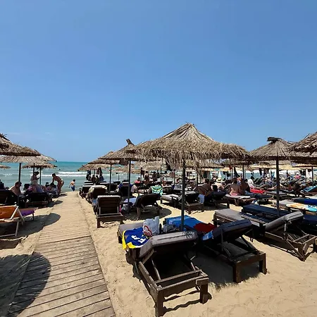 Roof Breeze * Golem (Tirana)