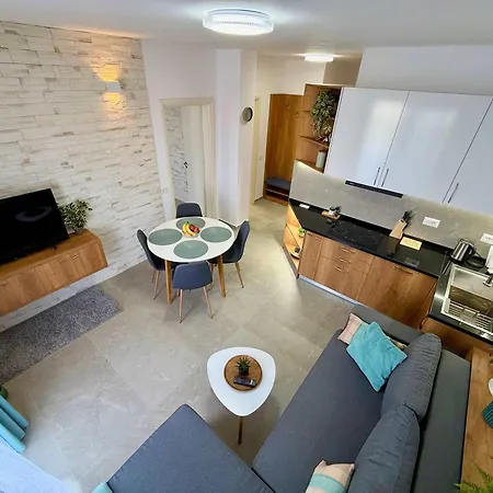 Apartament Roof Breeze *