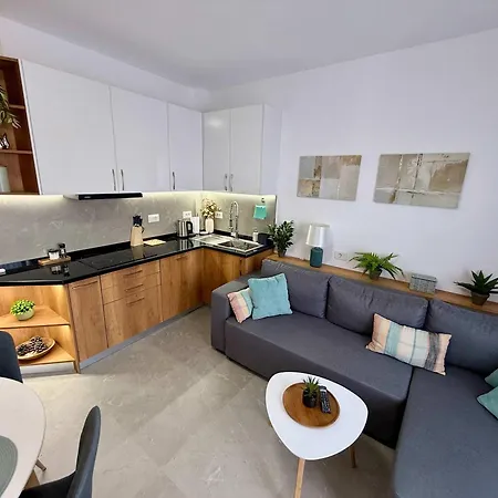 Roof Breeze Golem (Tirana)