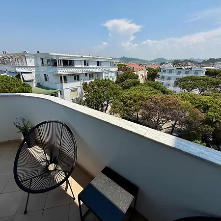 Roof Breeze * Golem (Tirana)